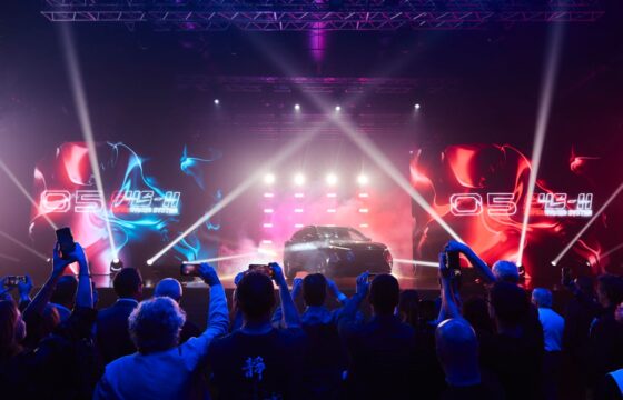 AT-2025-09-19-Omoda-Jaecoo-Night-01